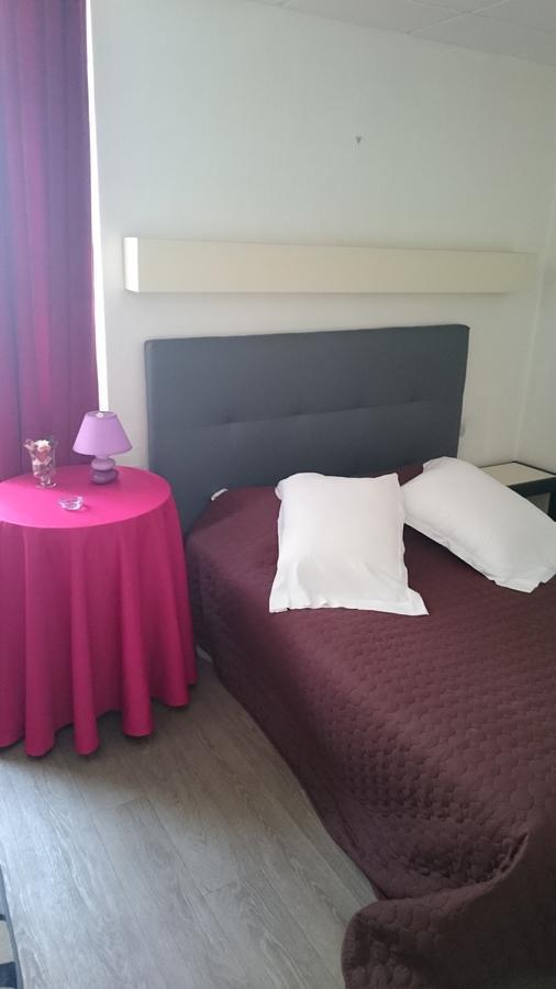 Hotel Au Georges VII Bayeux Esterno foto